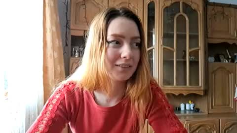 Scarlett online show from 23, 4, 2026