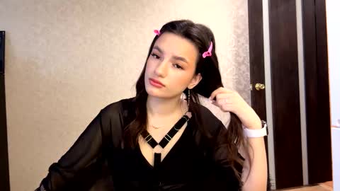 Snapshot of alidagenthner chatting on 7, 3, 2026 Niki online show from 7, 3, 2026