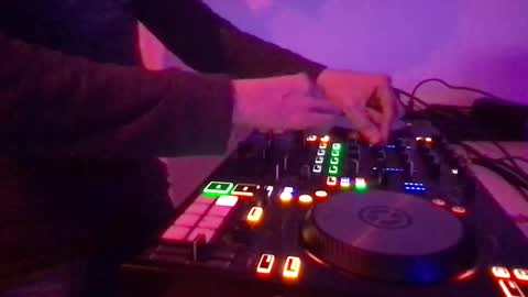 busco rockera online show from 28, 2, 2025