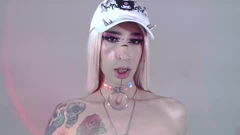     online show from 10, 3, 2025