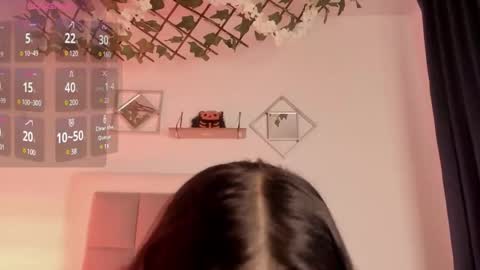 aliice_walker_ online show from 22, 1, 2025