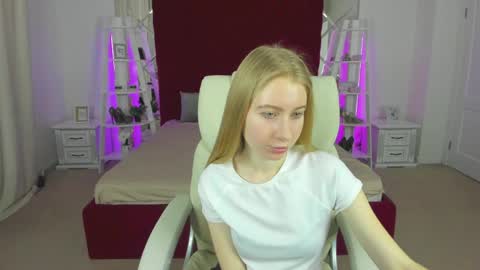 Alina online show from 7, 4, 2026