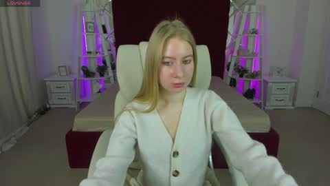 Alina online show from 23, 4, 2026