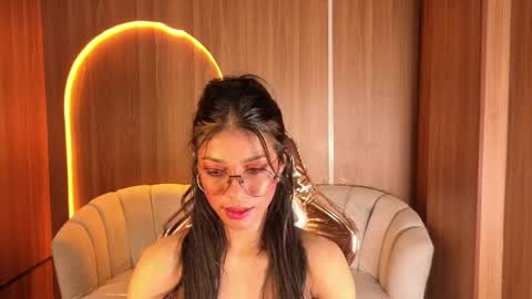 alina_b_ online show from 1, 4, 2026
