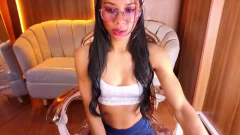 alina_b_ online show from 15, 4, 2026