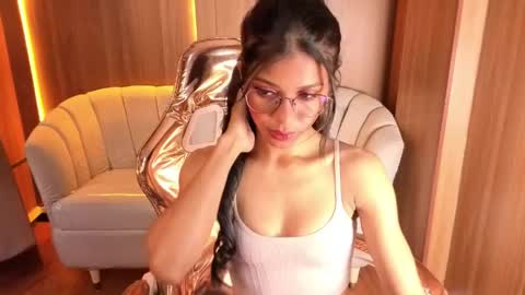 alina_b_ online show from 23, 4, 2026