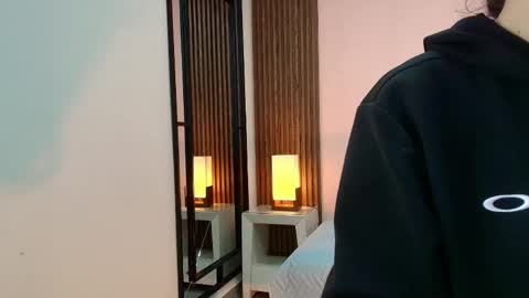 Alina online show from 22, 4, 2026