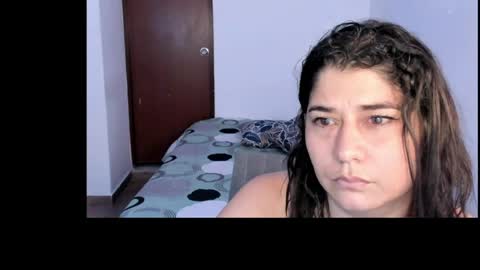 Snapshot of alinabozz1 chatting on 30, 6, 2026 alinabozz1 online show from 30, 6, 2026