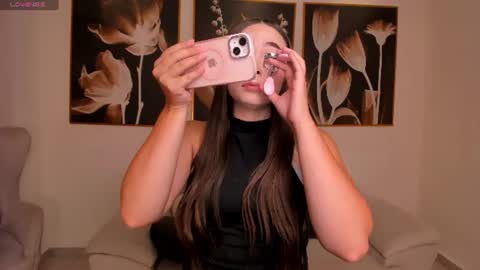 Snapshot of alinakravitz_ chatting on 13, 6, 2026 alinakravitz_ online show from 13, 6, 2026