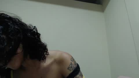 Snapshot of alinawoolf_ chatting on 20, 5, 2026 Ali online show from 20, 5, 2026