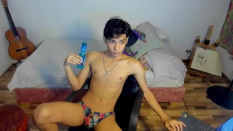 AliotTwink online show from 18, 1, 2026