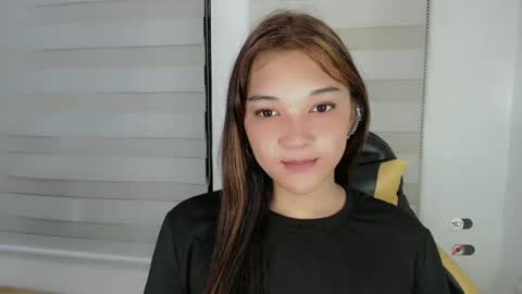 Shanti xhey online show from 5, 2, 2025