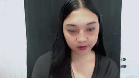 Snapshot of alisa_kiss_ chatting on 4, 12, 2025 Shanti xhey online show from 4, 12, 2025