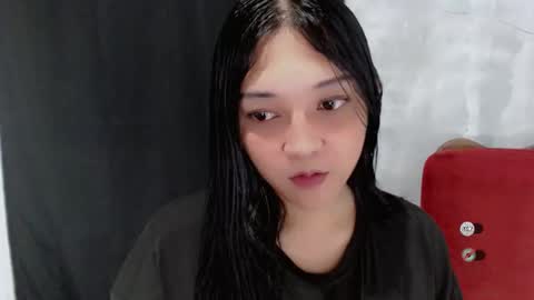 Snapshot of alisa_kiss_ chatting on 5, 12, 2025 Shanti xhey online show from 5, 12, 2025