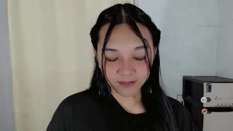 Snapshot of alisa_kiss_ chatting on 13, 12, 2025 Shanti xhey online show from 13, 12, 2025