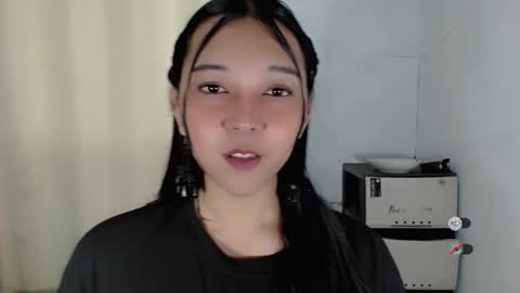 Snapshot of alisa_kiss_ chatting on 16, 12, 2025 Shanti xhey online show from 16, 12, 2025