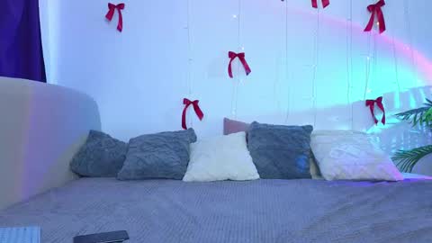 Snapshot of alisha_g chatting on 9, 6, 2026 July online show from 9, 6, 2026