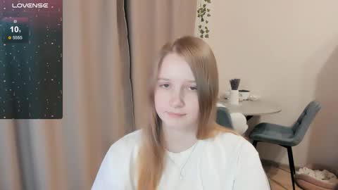 Alya online show from 12, 11, 2025