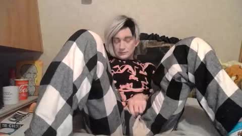 Alisha online show from 4, 4, 2026