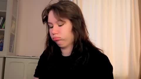 Alisia online show from 27, 4, 2026