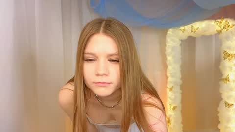 Alisia online show from 21, 1, 2025