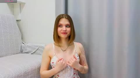 Alisia online show from 11, 6, 2026
