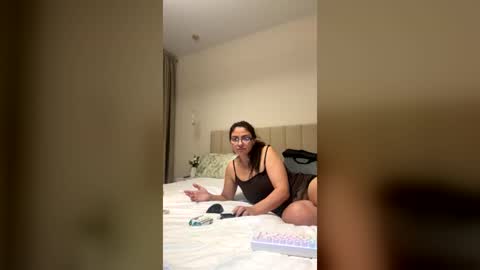 Alicia online show from 20, 6, 2026