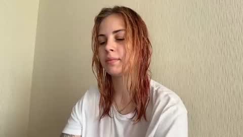 Snapshot of alismoona chatting on 11, 6, 2026 Alisa online show from 11, 6, 2026