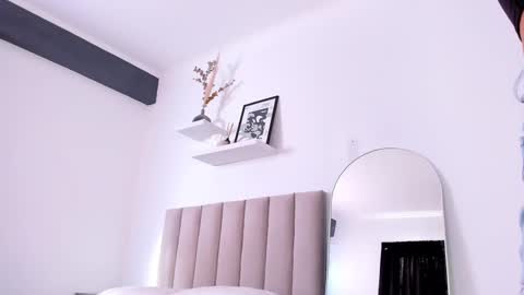 Alison  online show from 27, 2, 2025