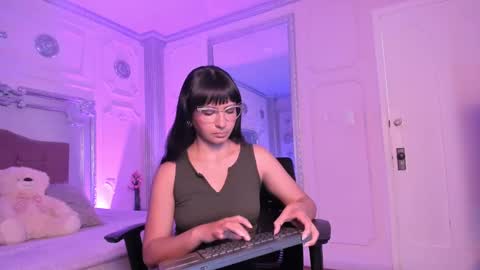 Alison Fishert online show from 5, 2, 2025