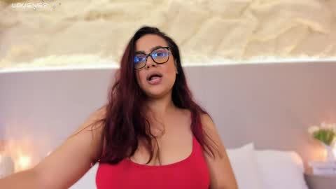 Snapshot of alisonroos chatting on 14, 4, 2026 Alison online show from 14, 4, 2026