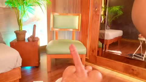 Alison Moon  online show from 28, 7, 2026
