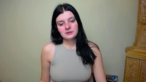 Snapshot of alissaflower_ chatting on 6, 1, 2025 Alissa online show from 6, 1, 2025