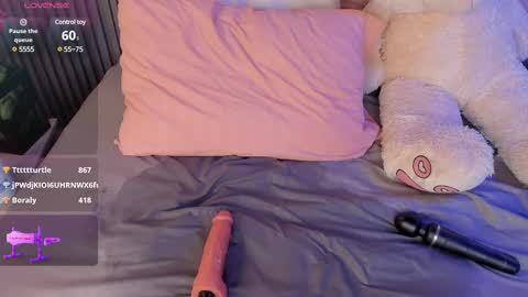 Alisse Miller online show from 17, 2, 2025