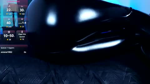 Snapshot of alisse_moore chatting on 4, 10, 2025 Alisse online show from 4, 10, 2025