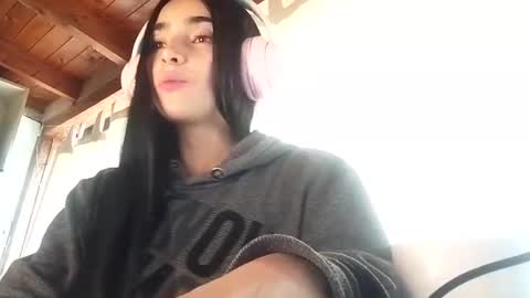 Snapshot of alisson369_ chatting on 11, 2, 2025 Alisson369 online show from 11, 2, 2025