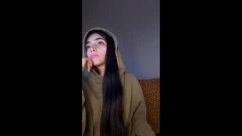 Alisson369  online show from 4, 6, 2026