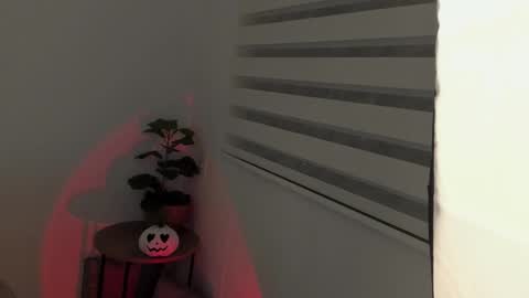 Snapshot of alissonkisses chatting on 20, 10, 2025 alisson online show from 20, 10, 2025