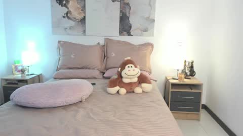 Goddess  online show from 15, 2, 2025