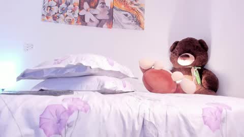 Goddess  online show from 23, 11, 2025