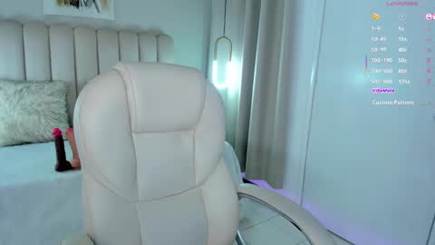 TATIS  online show from 1, 2, 2025