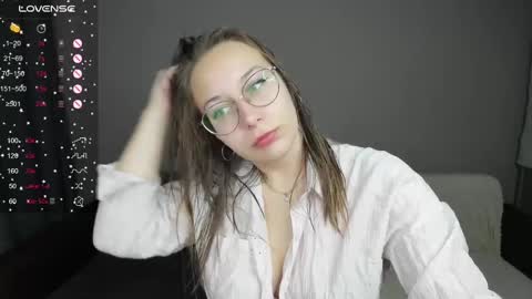 aliya_reid online show from 24, 2, 2025