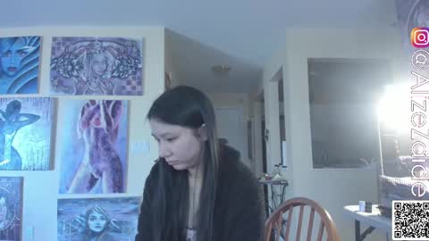 Alize Zaide online show from 6, 3, 2025