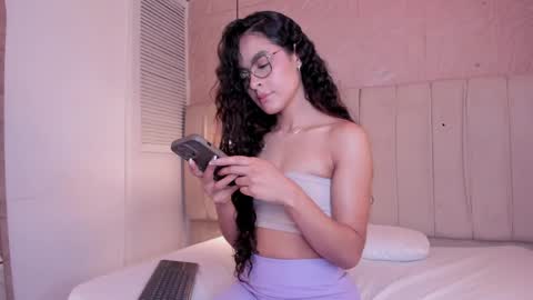 alizza_ online show from 5, 6, 2026
