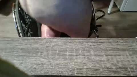 Stormy Day  online show from 16, 12, 2025