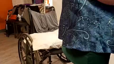 Stormy Day  online show from 27, 2, 2026