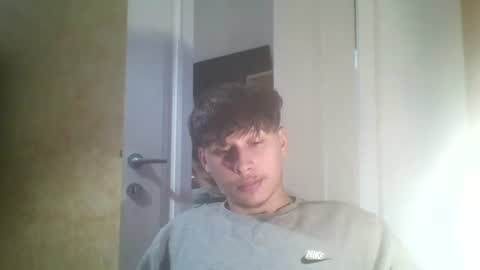 fuckmales online show from 28, 7, 2026