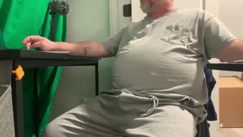 Snapshot of allergictochat chatting on 12, 1, 2025 Allergictolove online show from 12, 1, 2025