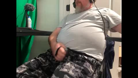 Snapshot of allergictochat chatting on 5, 3, 2025 Allergictolove online show from 5, 3, 2025