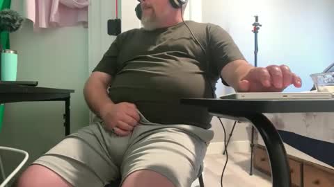 Snapshot of allergictochat chatting on 8, 9, 2025 Allergictolove online show from 8, 9, 2025